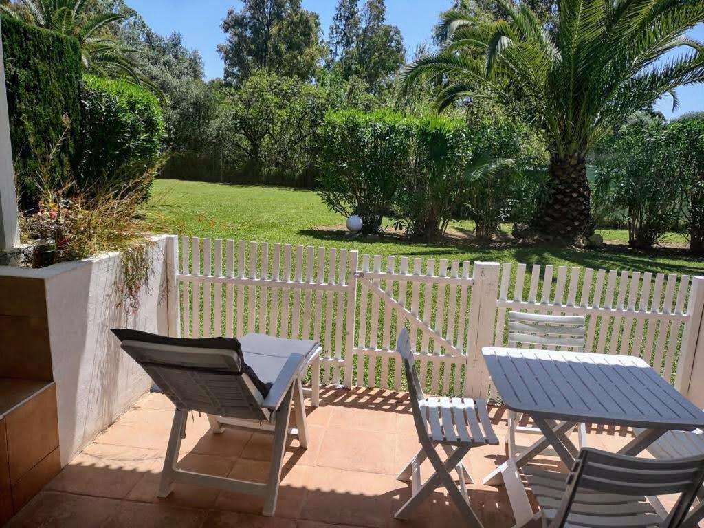 Puerto Banus Apartment Near Beachfront, Sunny Terrace, Pool, Tennis Court, Parking And Movies Projector Марбелья Экстерьер фото